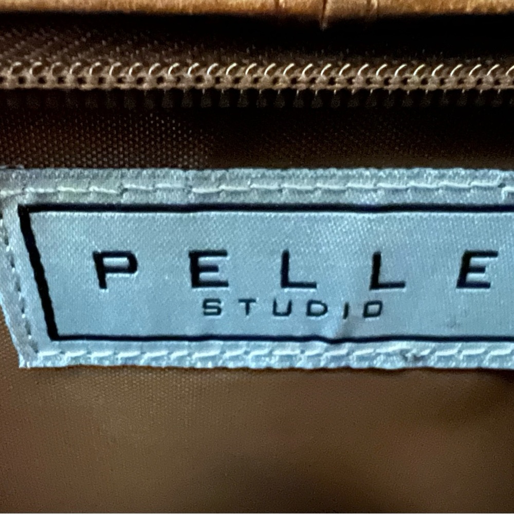 Pelle Studios brief case/computer bag, tan color